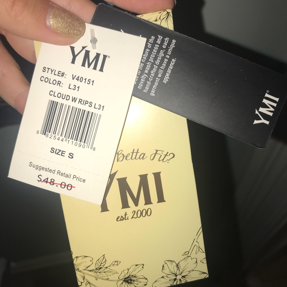 Never worn! - Picture 3 of 3